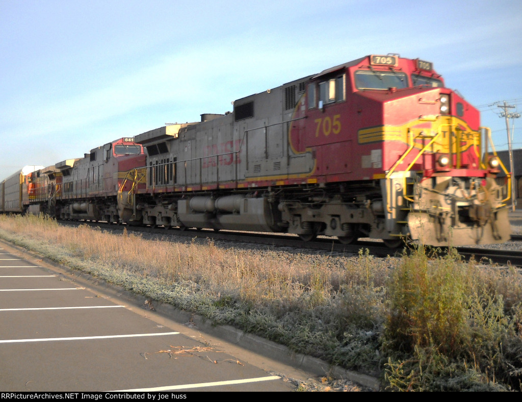 BNSF 705 East